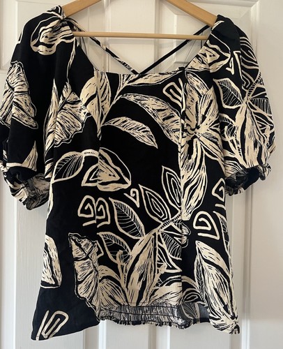 Top taglia nero beige - 14,
