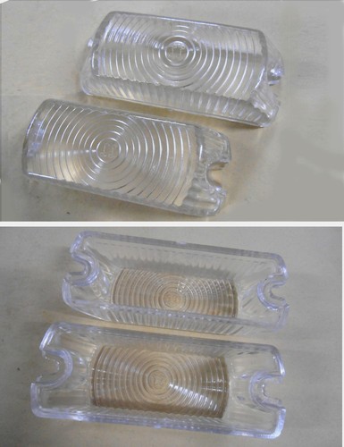 Coppia plastiche bianche - plastiche,