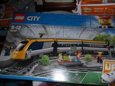 set LEGO CITY 60197 treno