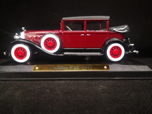Diecast arko cadillac 16 - diecast, v