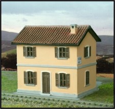 NINIVE 28H Casello ferroviario