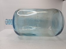 Bottiglia di vetro blu vintage