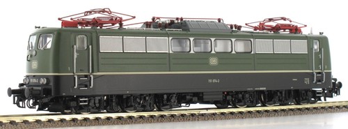 Scala esu 31030 locomotiva - h0,