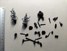 2 X HUMAN+BITZ/SCENERY
