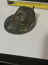 Fermacarte in metallo a forma