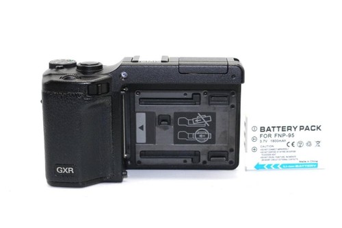 Fotocamera digitale compatta