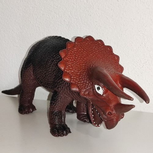 Dinosauro triceratopo vintage - triceratopo,
