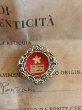 Reliquia Relic Con Documento