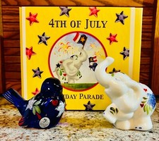 BOX SET Of 2 Fenton ***HOLIDAY