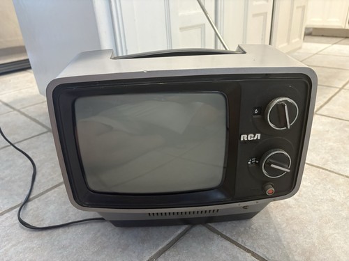 Televisore sportivo rca - televisore, 9"