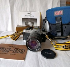 Vintage Fotocamera Nikon FG-20  Obbiettivo Sigma 28-200mm
