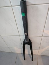 Forcella in carbonio nera