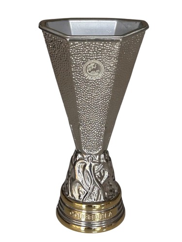 Trofeo ufficiale uefa europa - trofeo,