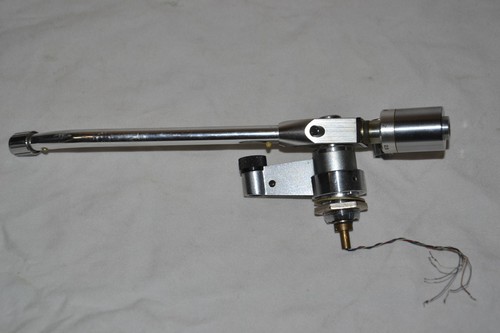 Braccio giradischi stereo