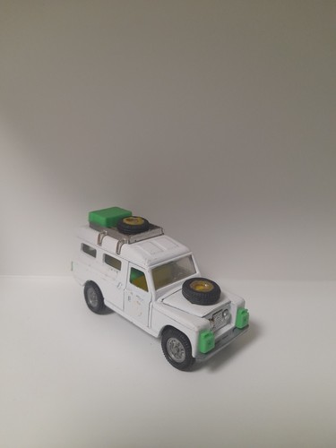 Land rover aziza mebetoys - land,