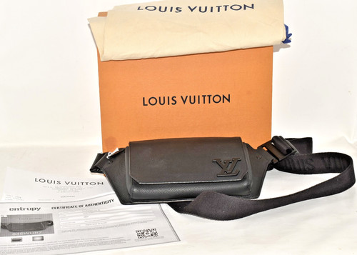 Louis vuitton body bag - body,