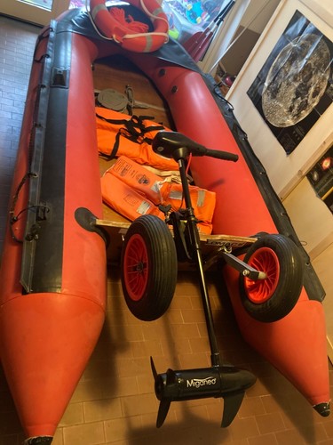 Gommone con motore elettrico - gommone,