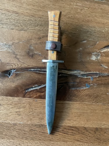 Coltello pugnale cattura cervi