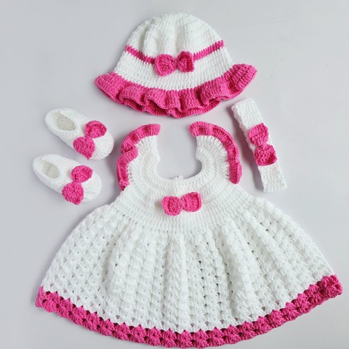 Set cappello scarpe gonna