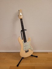 Chitarra elettrica Ibanez AZES31 IV Ivory con fattura e garanzia