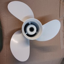 ELICA MOTORE FUORIBORDO YAMAHA MARINER. 6-8hp 6G1 7 SPLINE.NUOVO.8 1/2x8 1/2.