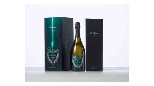 Dom perignon champagne - perignon,