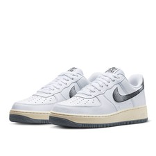 Nike Air Force 1 Low Classics
