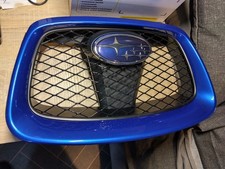 Griglia centrale Subaru