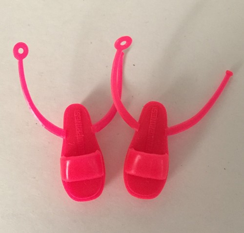 Sandali con cinturino rosa
