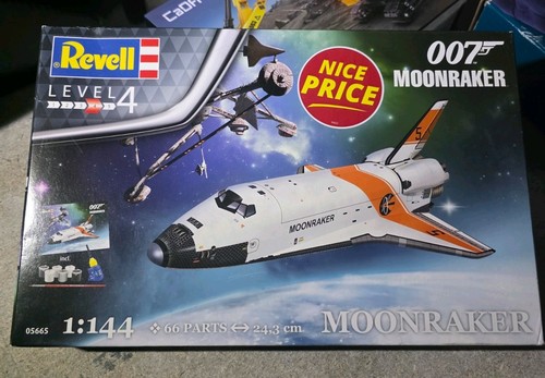 Revell james bond moonraker - revell,