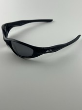 Oakley Minute 2.0 montatura nero metallizzato nero iridio polarizzato cromato 12-933