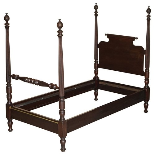 Cornice letto quattro posti - quattro,