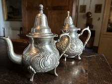 Coppia Antiche Teiere  In Peltro