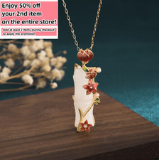 Collana con ciondolo giada