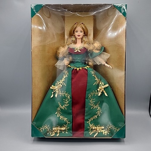 2000 holiday treasures barbie - treasures,