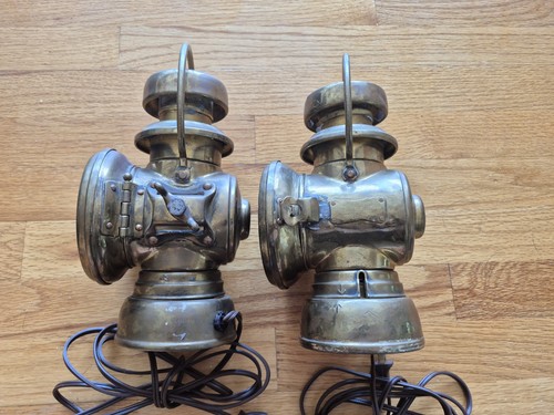 Coppia antiche lampade auto - lampade,