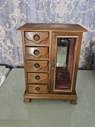 Vintage retro wooden - vintage, musical