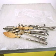 SET DI POSATE ANTICHE 7 PEZZI