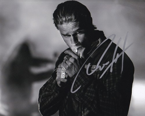 Charlie hunnam autografo - charlie,