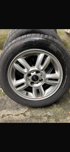 Gomme auto cerchi - +, in