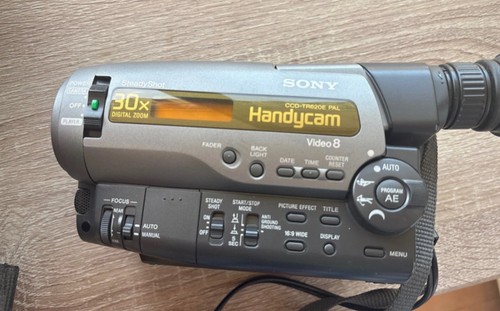 Sony handycam - sony,