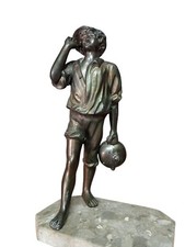 "Statua in Bronzo del Giovane