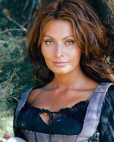 Sophia loren capelli - loren, lunghi