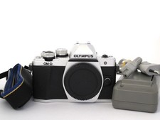 Olympus OM-D E-M10 Mark II