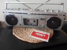 Sanyo M7700F radio d'epoca
