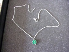 catenina in argento 925 con pendente in giada verde..........13