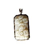 Fiori Scolpiti su Madreperla del'900