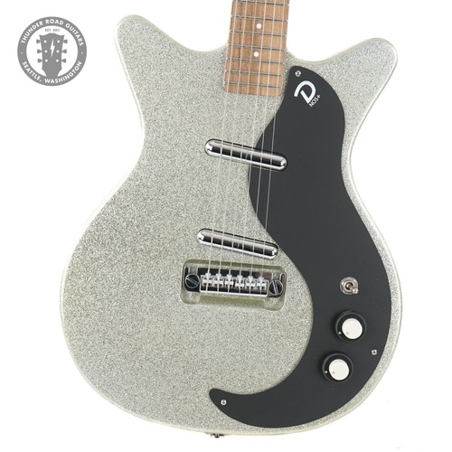 Nuovo danelectro one - "one, off"