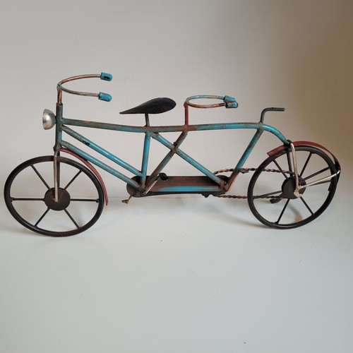 Bicicletta tandom scultura - scultura, in
