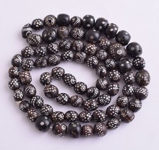 Antico corallo nero Yusr